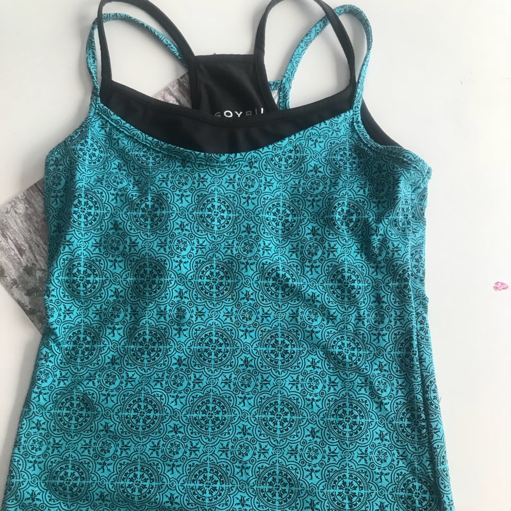 Cute workout top with bra